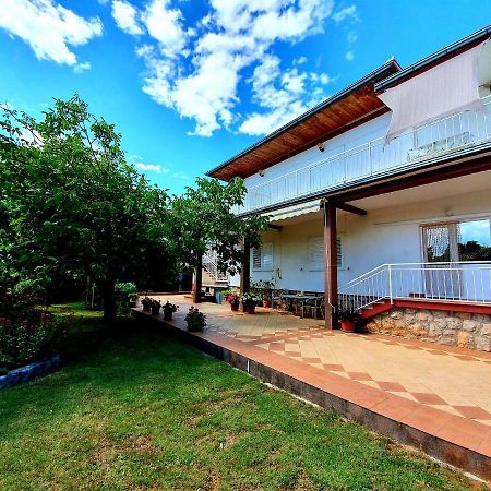 Apartamani Katarina Vl.Ilija Jusup Appartement Starigrad Paklenica Buitenkant foto