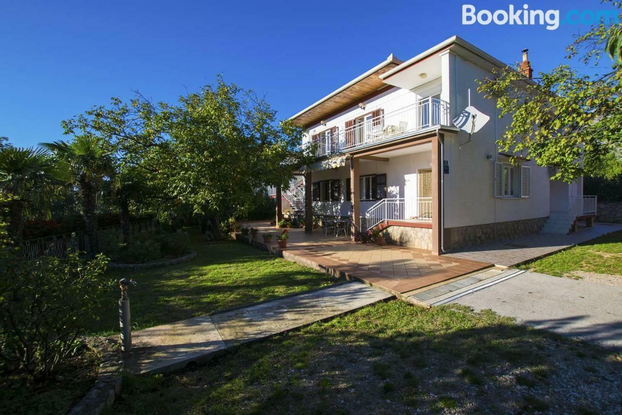 Apartamani Katarina Vl.Ilija Jusup Appartement Starigrad Paklenica Buitenkant foto